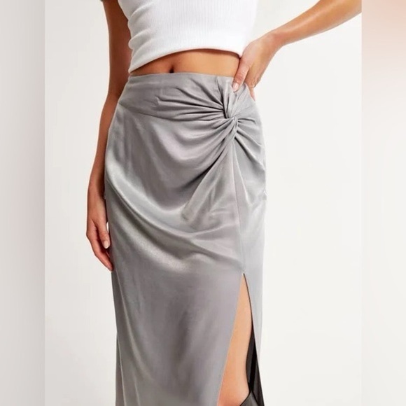 Abercrombie & Fitch Knotted Elevated Satin Midi Skirt - Picture 5 of 6